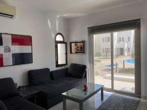 Lovely 1-bedroom apartment with pool view in Diar el Rabwa